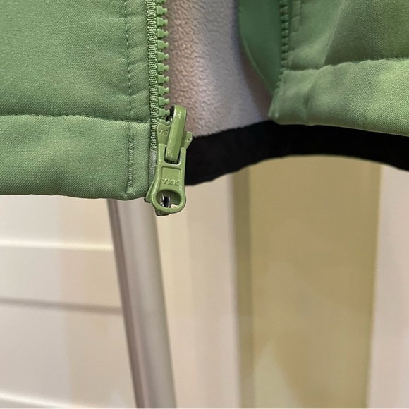 Ladies Soft Shell Jacket by Columbia - Picture 8 of 13